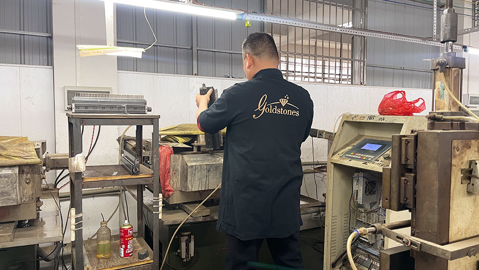 Precision Casting & Moulding