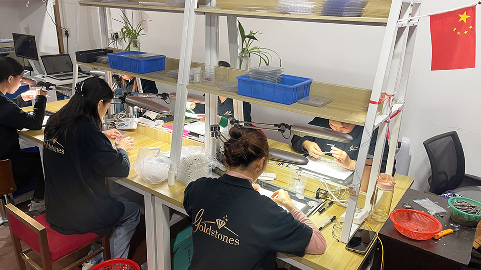 Diamond Setting & Quality Inspection
