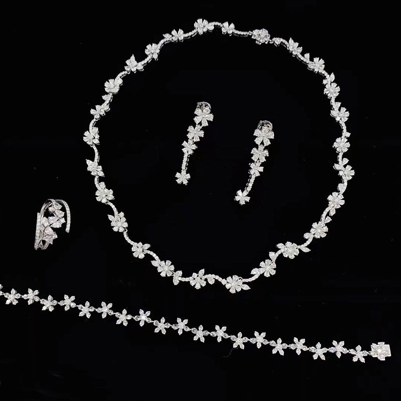 K Gold Flower Design Full 5 Piece Jewelry Set